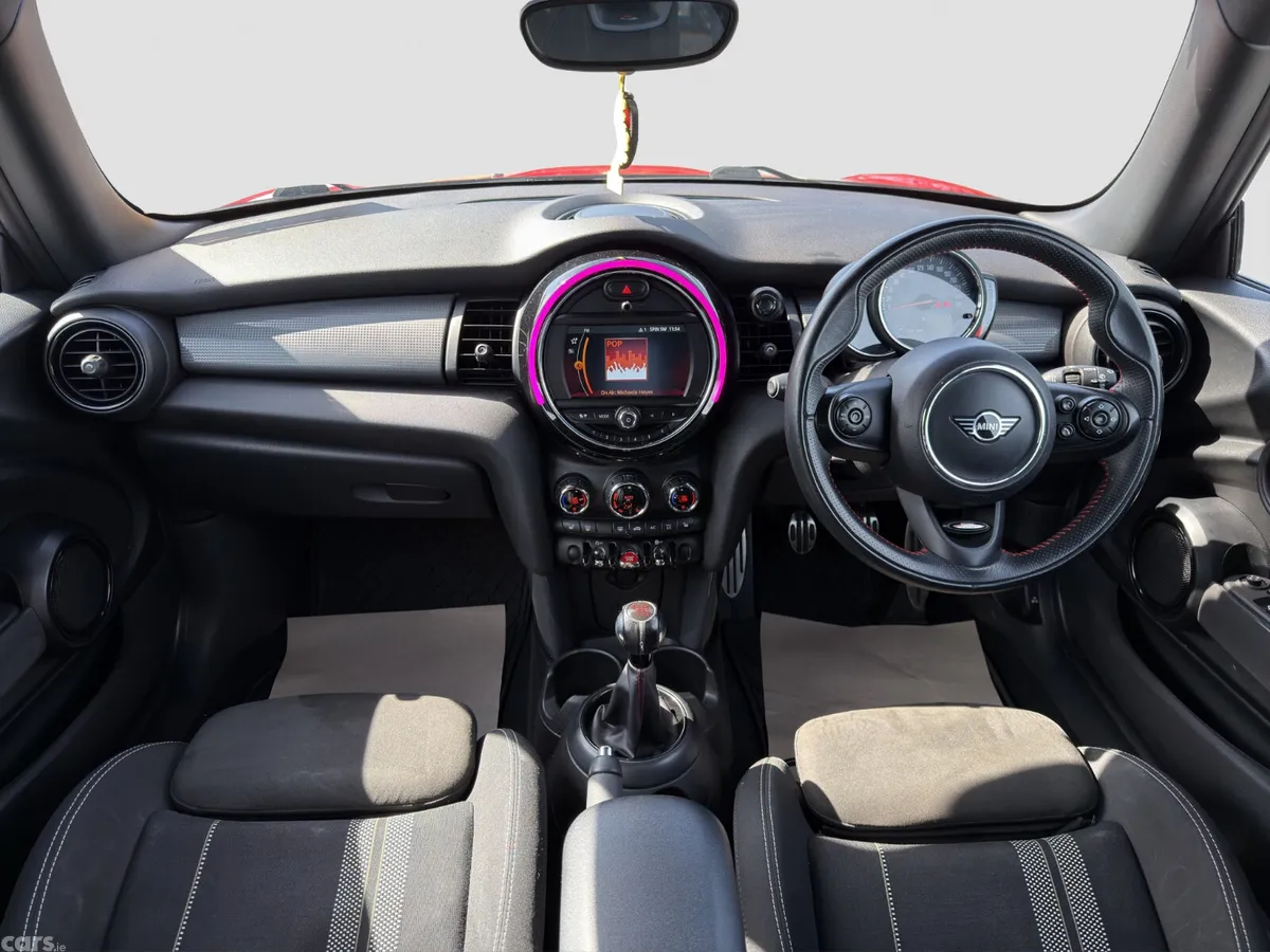 Mini Cooper Hatchback, Petrol, 2019, Red