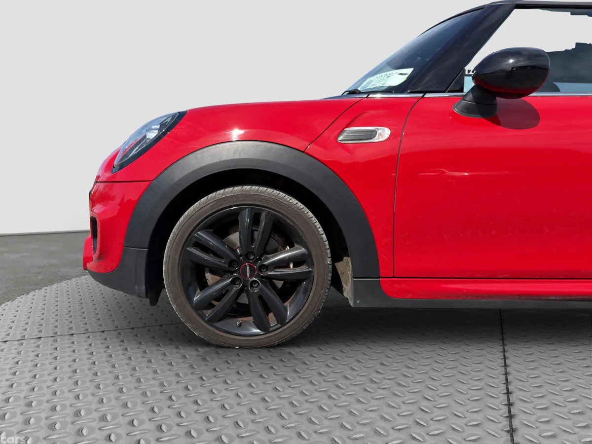 Mini Cooper Hatchback, Petrol, 2019, Red