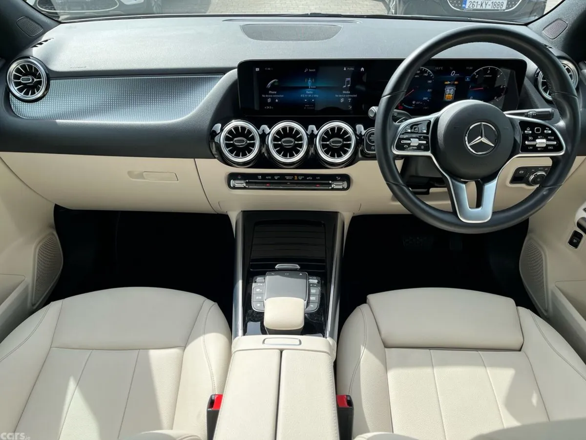 Mercedes-Benz B-Class MPV, Diesel, 2022, Silver
