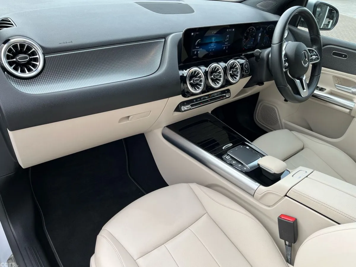 Mercedes-Benz B-Class MPV, Diesel, 2022, Silver