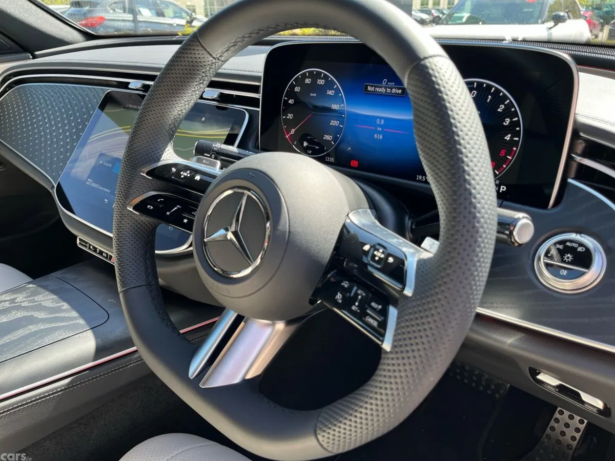 Mercedes-Benz E-Class Saloon, Diesel Plug-in Hybrid, 2025, Black