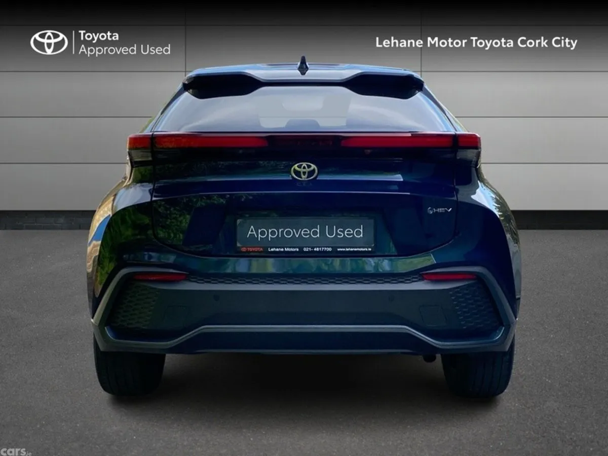 Toyota C-HR SUV, Petrol Hybrid, 2024, Blue