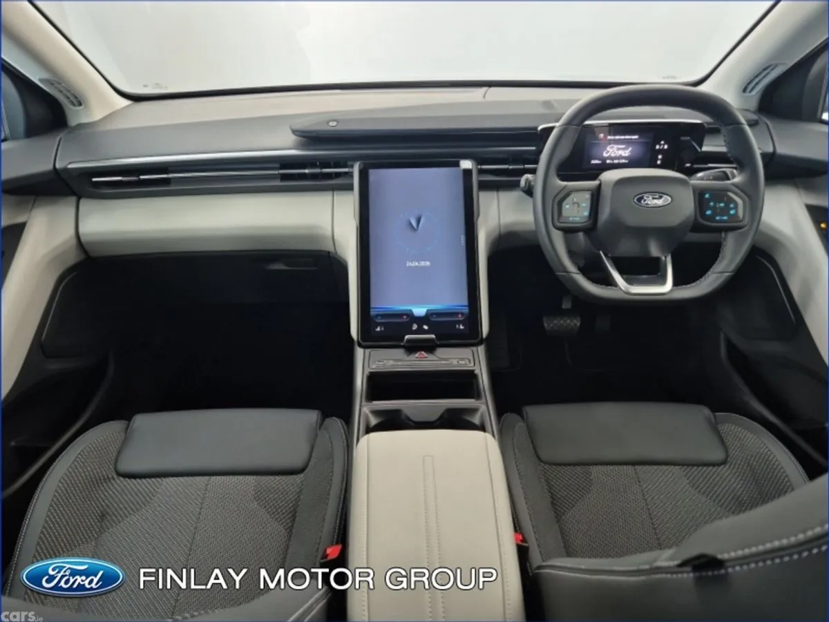 Ford Explorer MPV, Electric, 2026, Grey