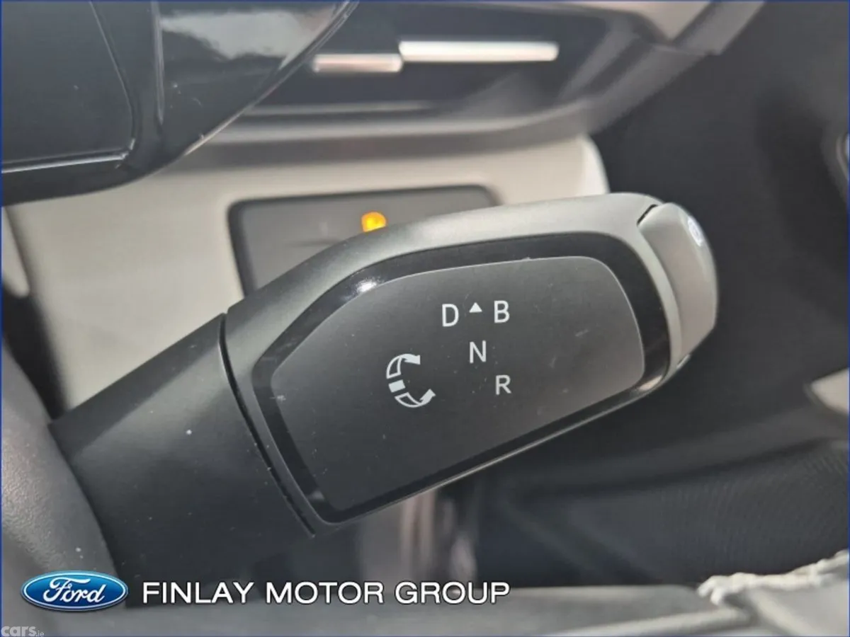 Ford Explorer MPV, Electric, 2026, Grey