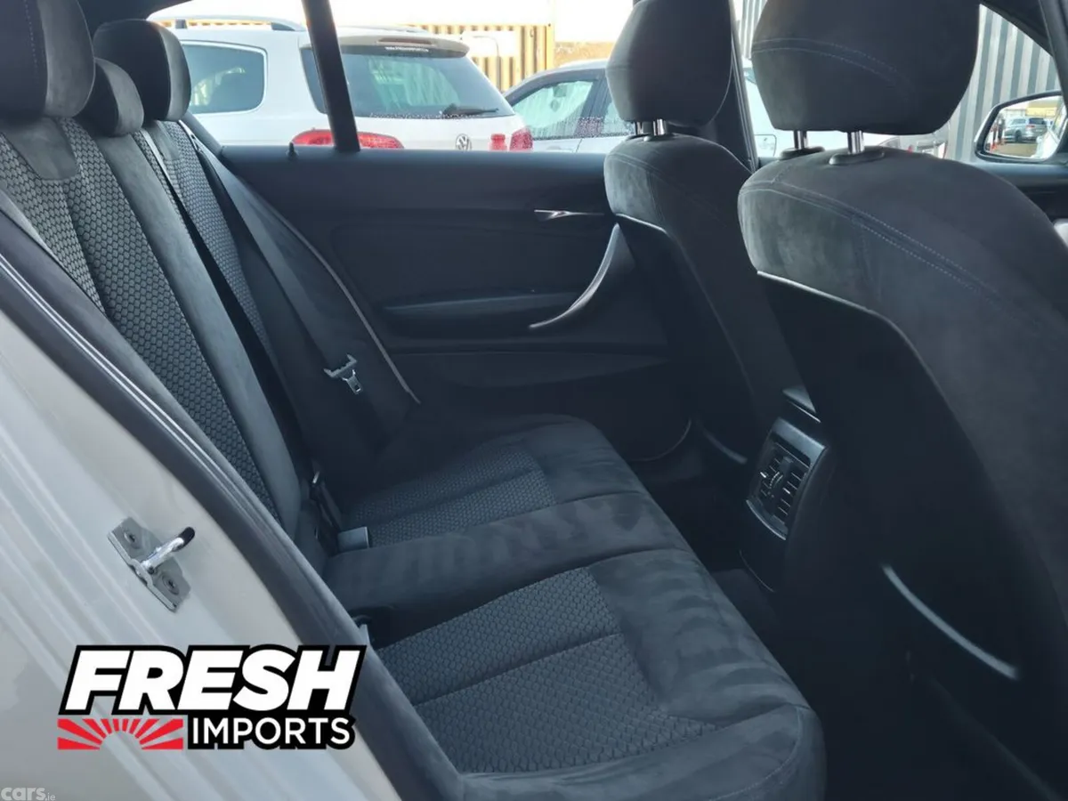 BMW 1-Series Hatchback, Petrol, 2012, White