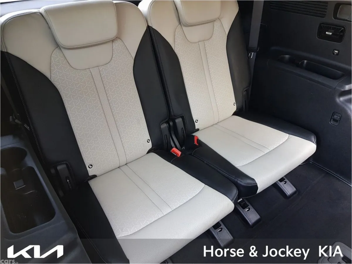 Kia Sorento SUV, Petrol Plug-in Hybrid, 2023, Grey