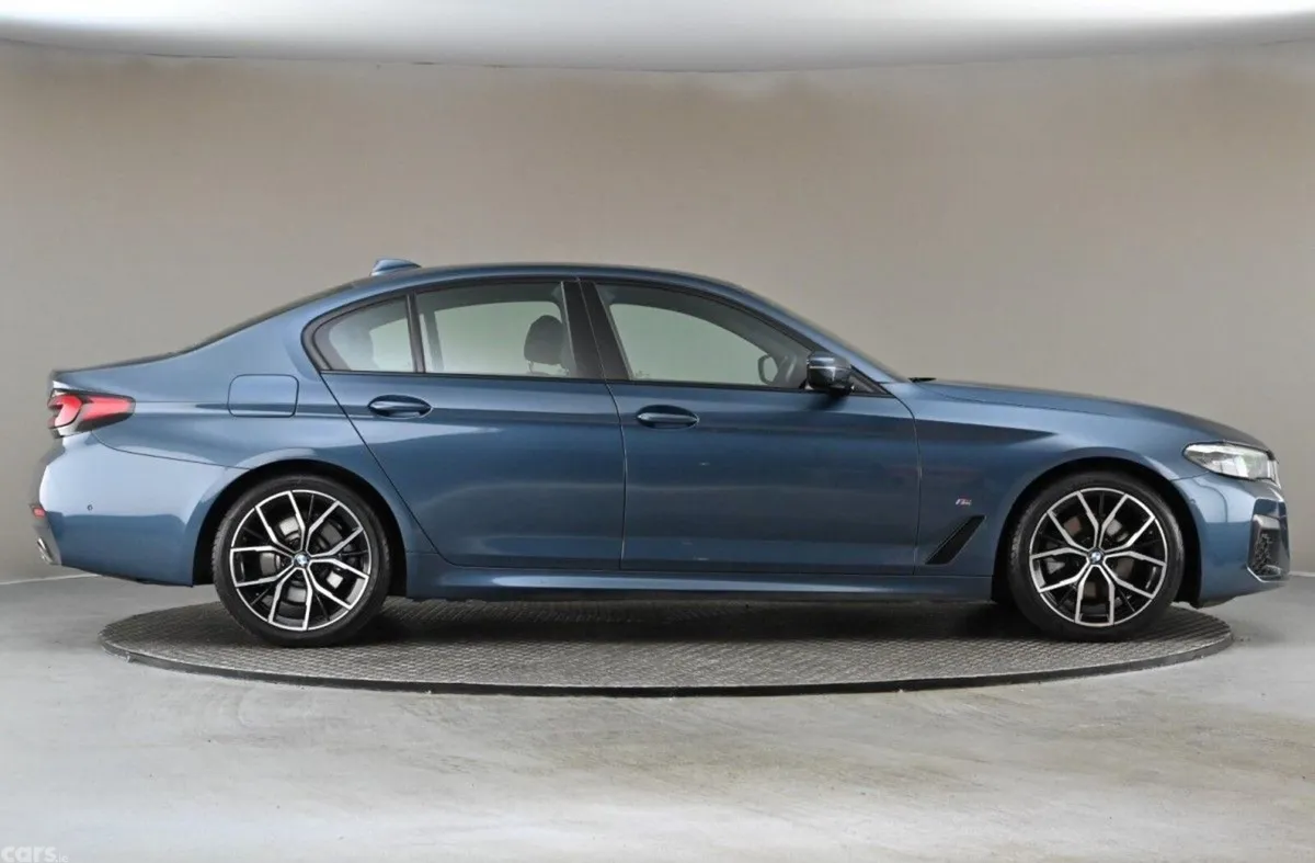 BMW 5-Series Saloon, Diesel, 2023, Blue