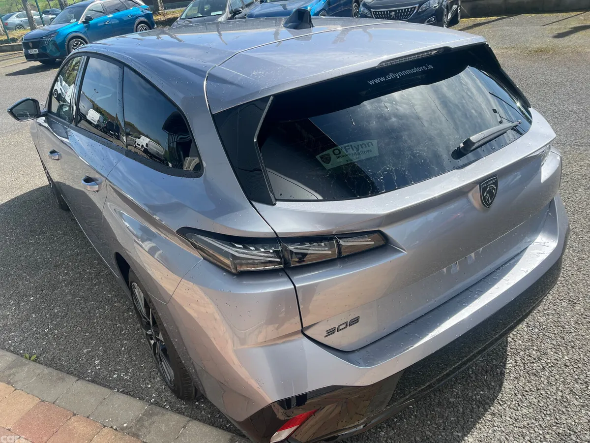 Peugeot 308 Estate, Diesel, 2026, Grey