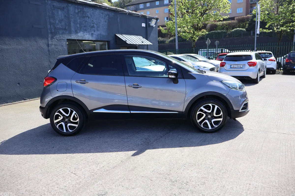 Renault Captur Hatchback, Diesel, 2017, Grey