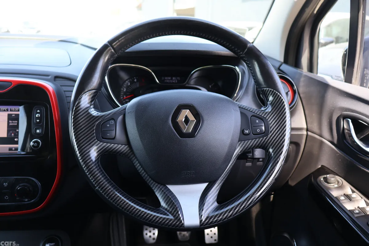 Renault Captur Hatchback, Diesel, 2017, Grey