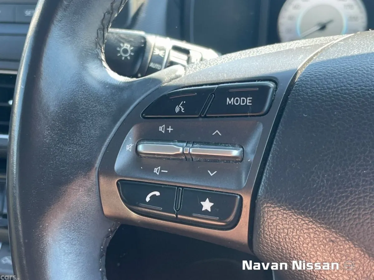 Hyundai KONA MPV, Petrol, 2021, Grey
