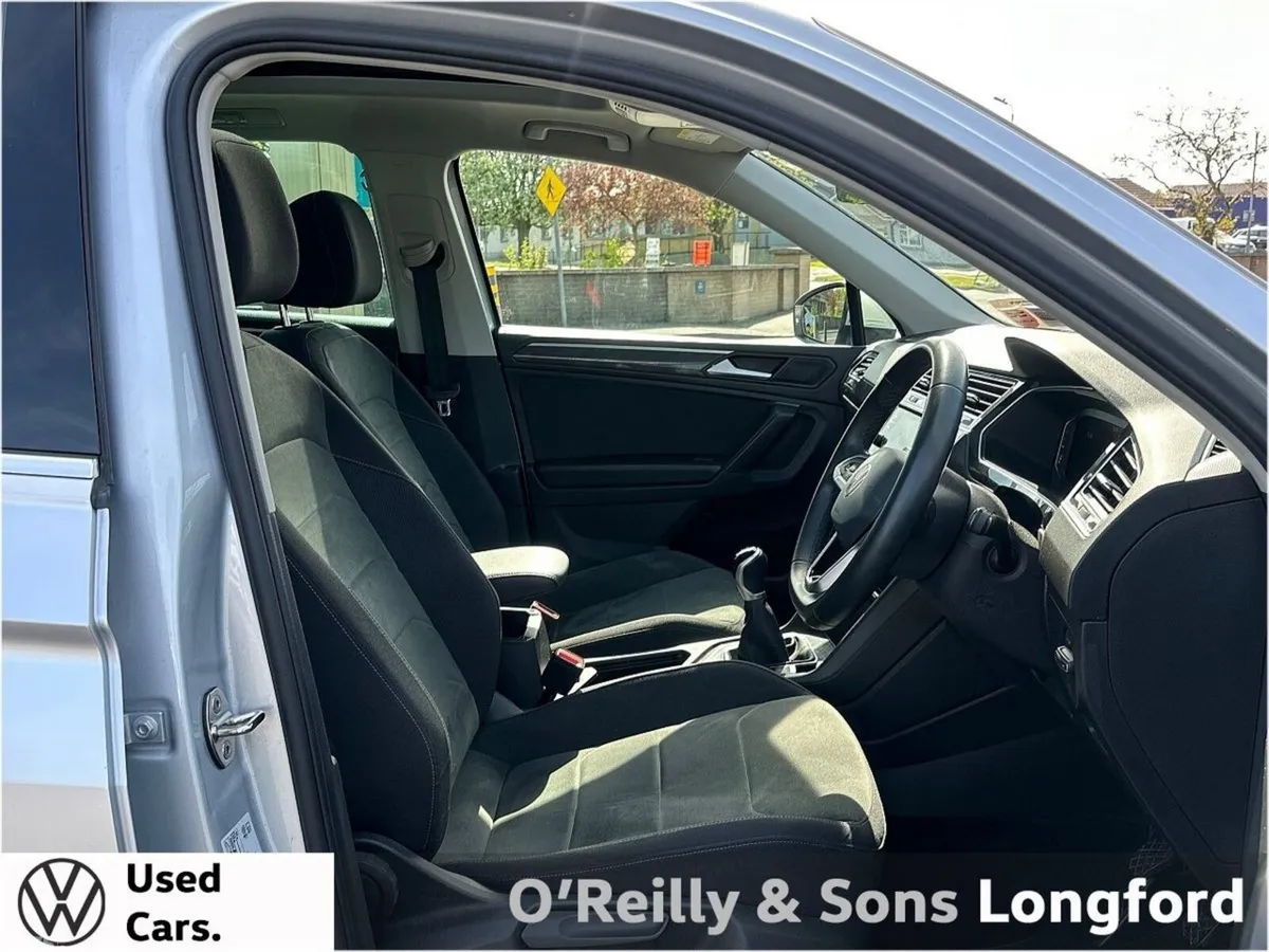Volkswagen Tiguan SUV, Diesel, 2023, Silver