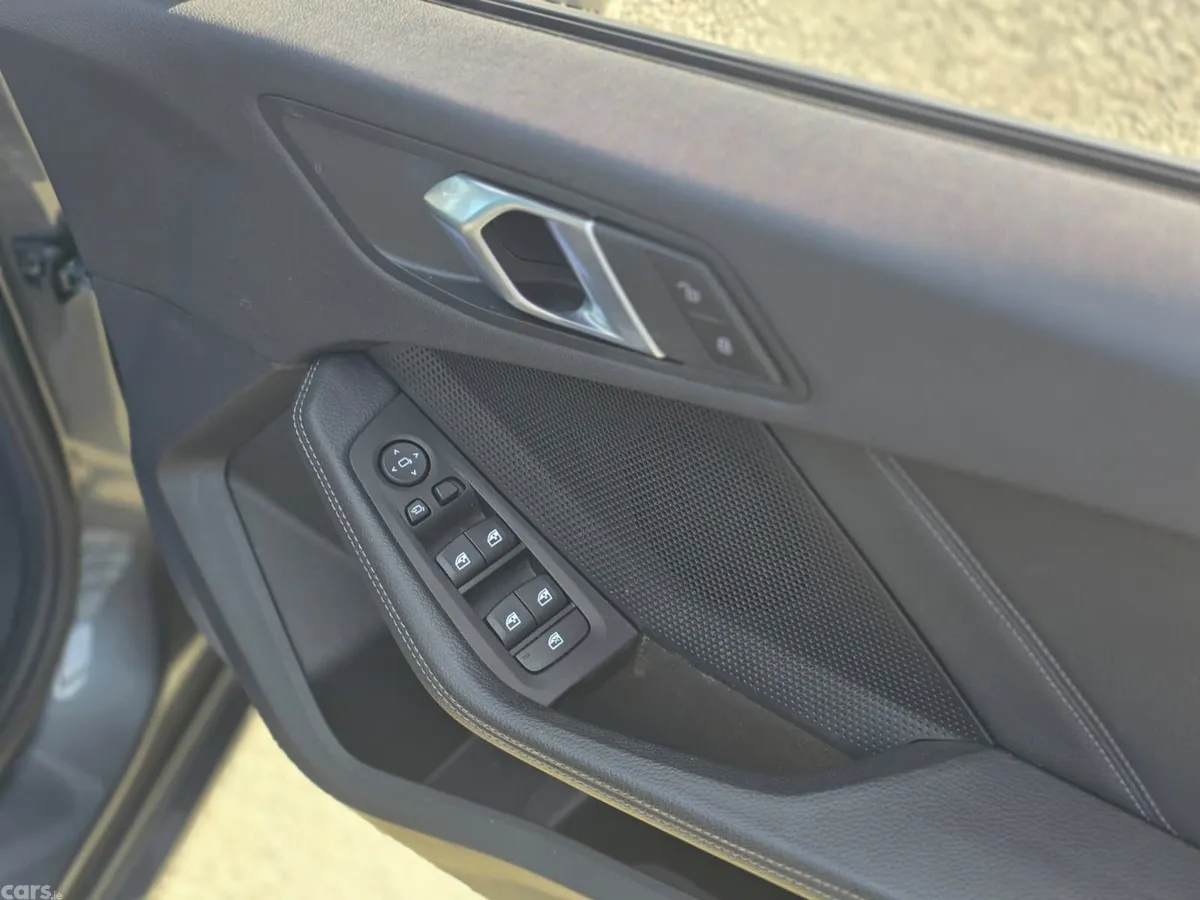 BMW 1-Series Hatchback, Diesel, 2019, Grey