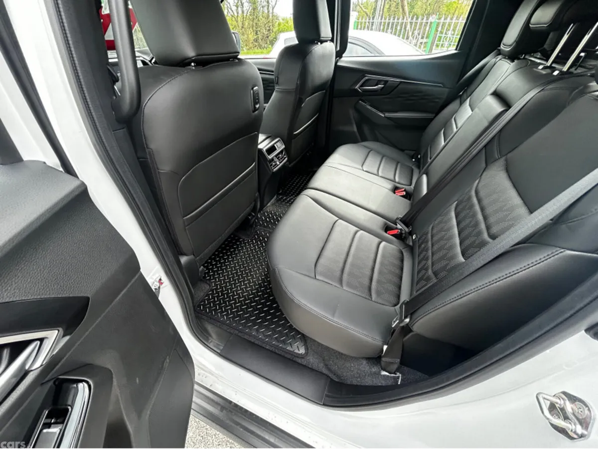 Isuzu D-Max Pick Up, Diesel, 2026, White