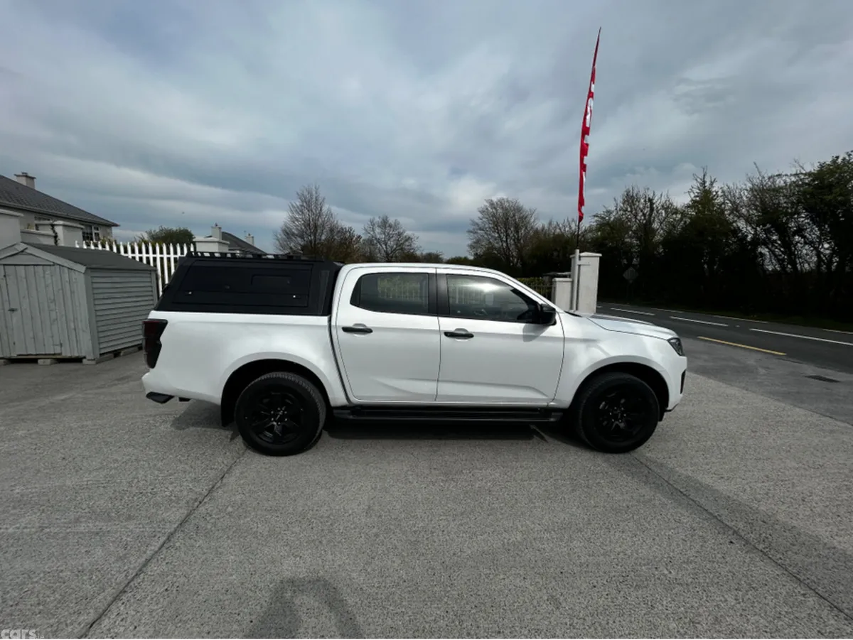 Isuzu D-Max Pick Up, Diesel, 2026, White