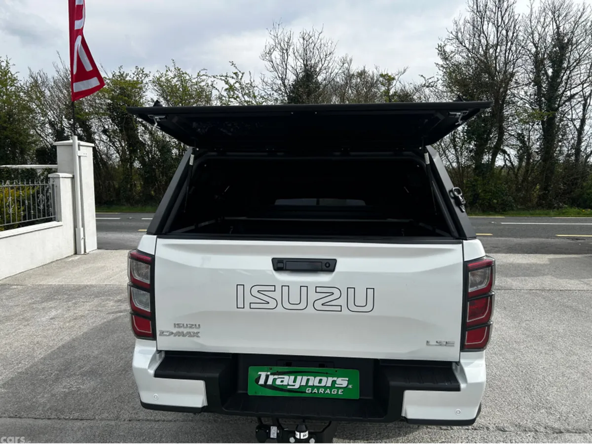 Isuzu D-Max Pick Up, Diesel, 2026, White