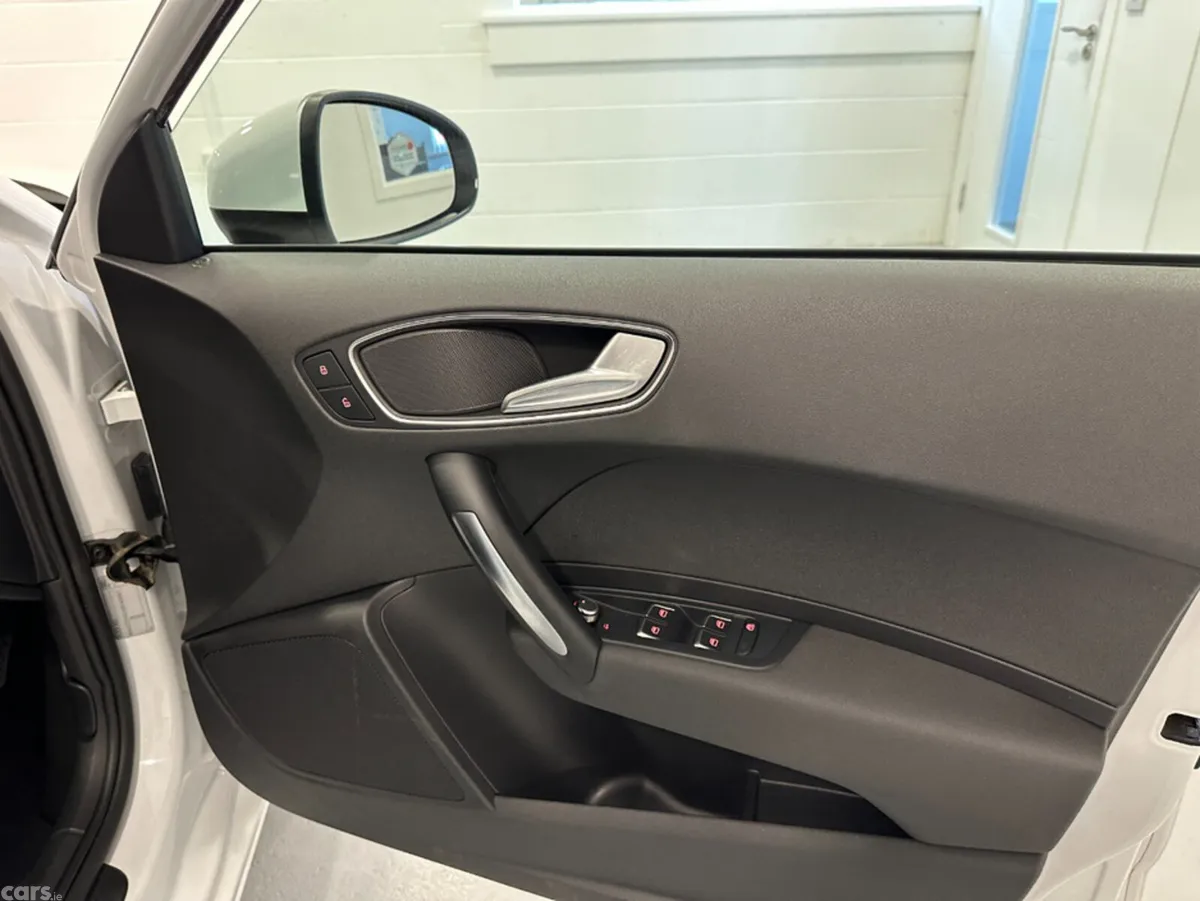 Audi A1 Hatchback, Petrol, 2016, White