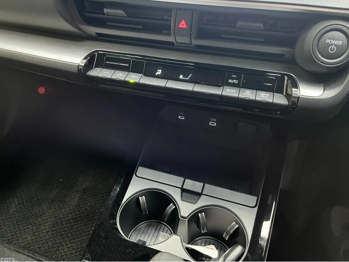 Toyota Prius Estate, Petrol, 2025, Silver
