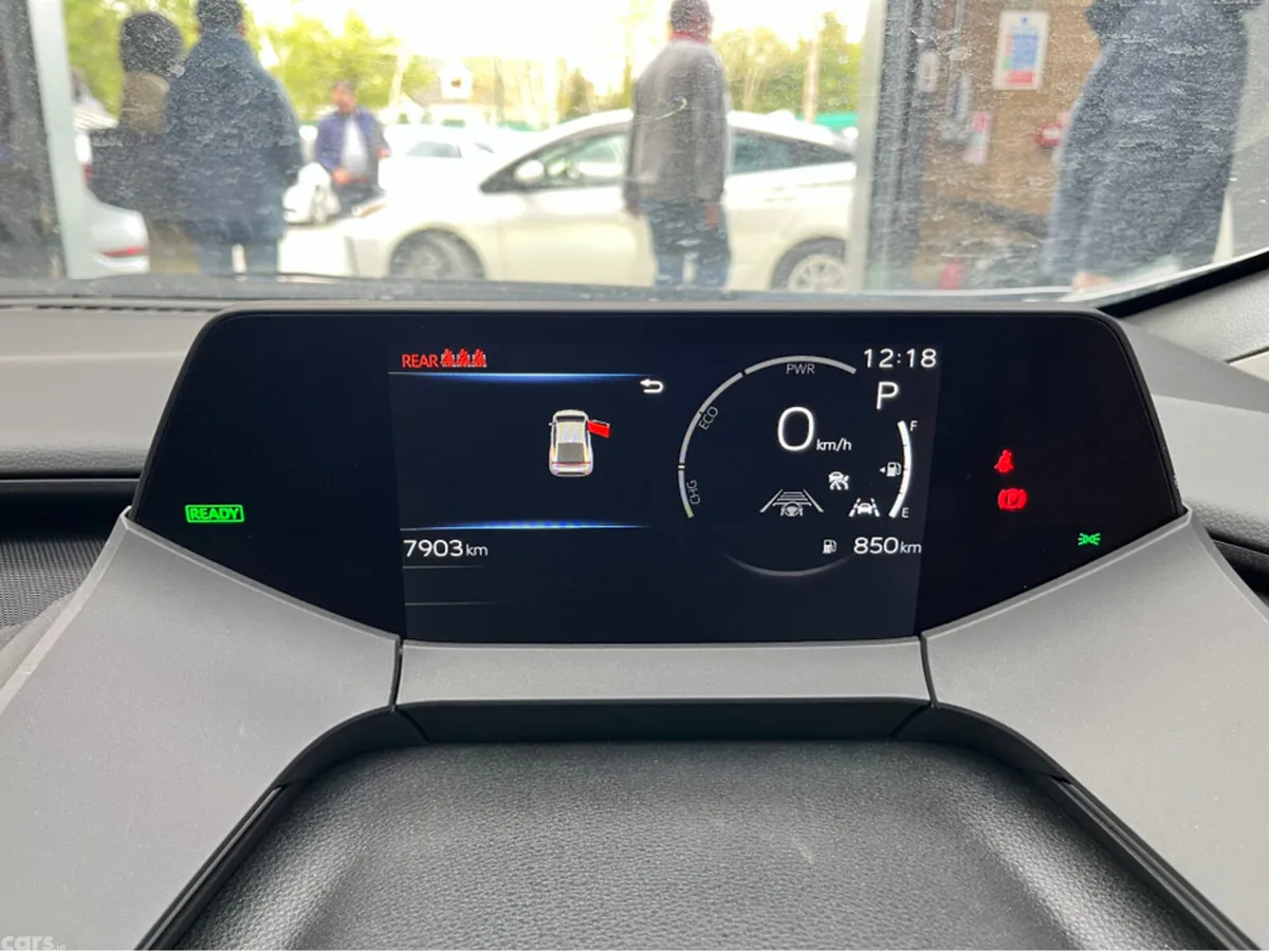 Toyota Prius Estate, Petrol, 2025, Silver