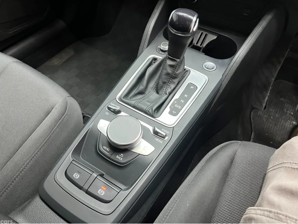 Audi Q2 SUV, Diesel, 2023, Red