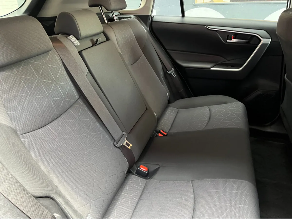 Toyota RAV4 SUV, Petrol Hybrid, 2019, Black