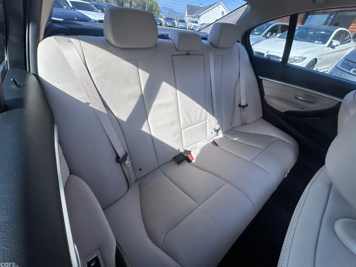BMW 3-Series Saloon, Diesel, 2016, Red