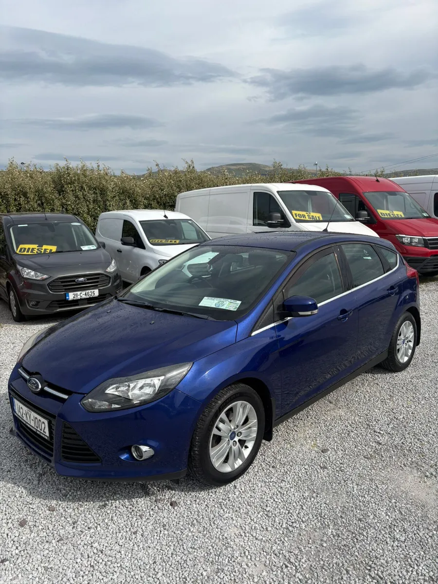 Ford Focus Hatchback, Diesel, 2014, Blue