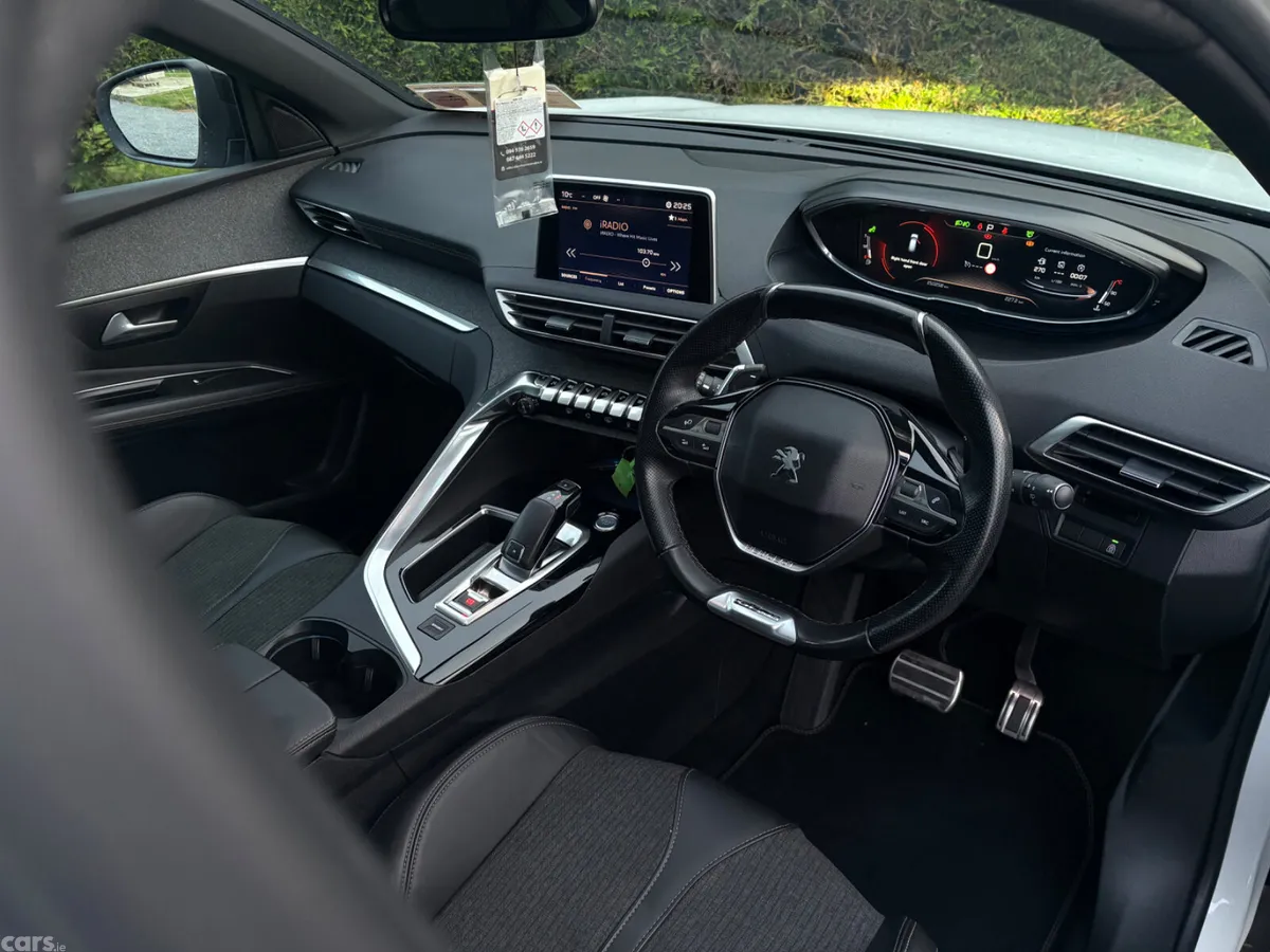 Peugeot 3008 MPV, Diesel, 2018, White