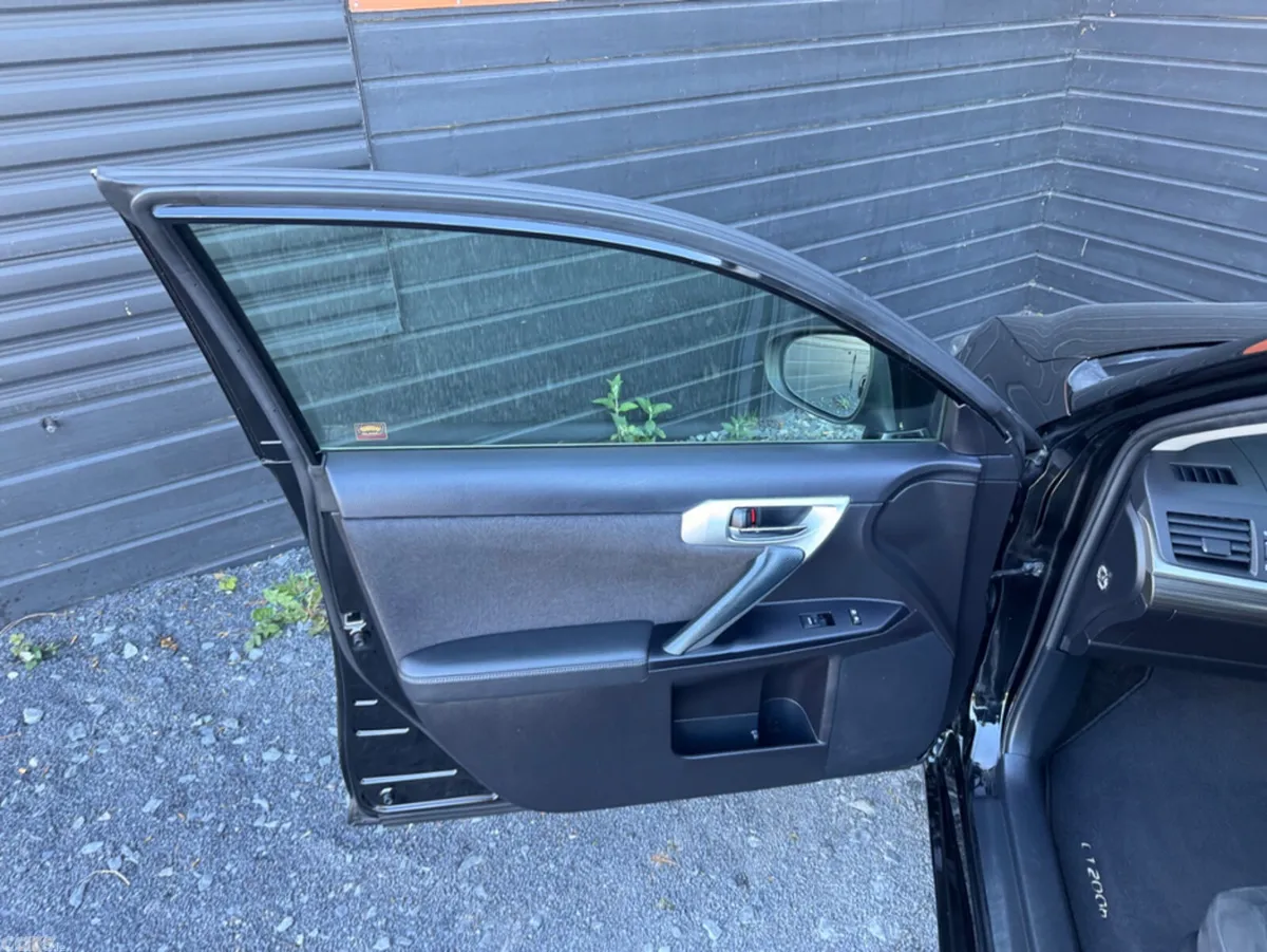 Lexus CT Hatchback, Petrol Hybrid, 2014, Black