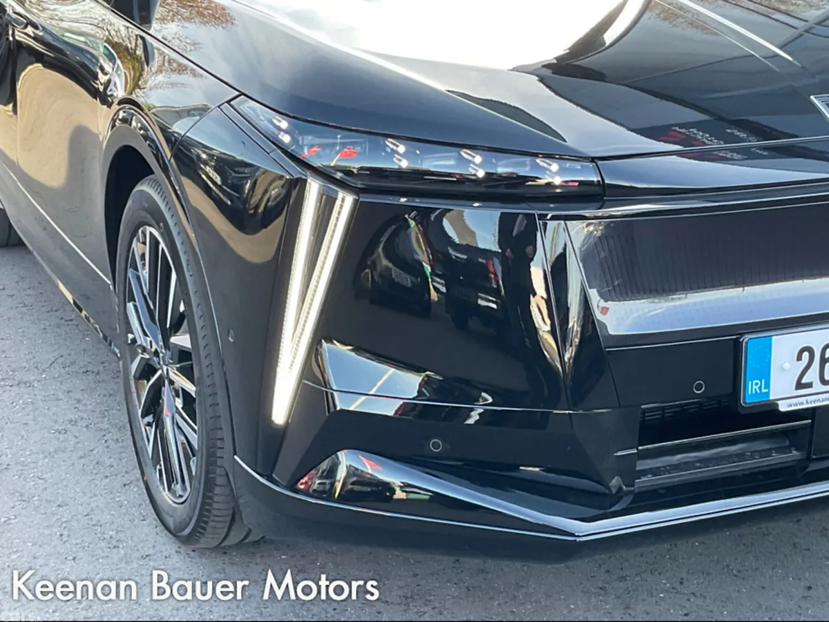 DS Automobiles Other Hatchback, Electric, 2026, Black