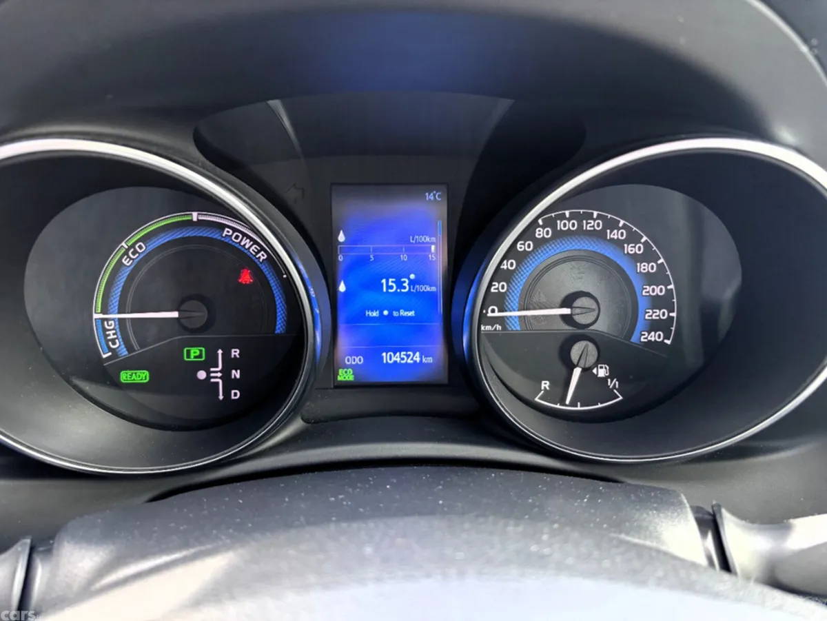 Toyota Auris Hatchback, Petrol Hybrid, 2018, Red