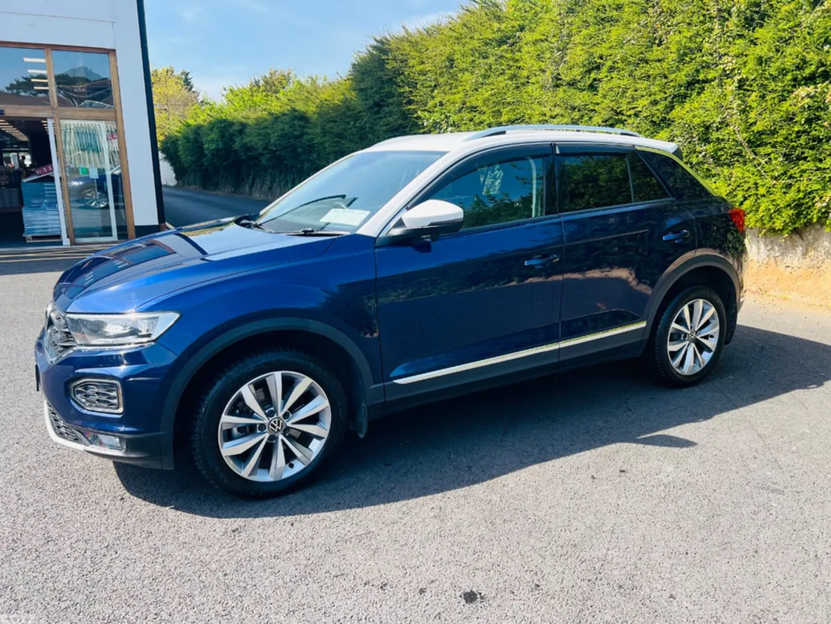Volkswagen T-Roc SUV, Diesel, 2021, Blue