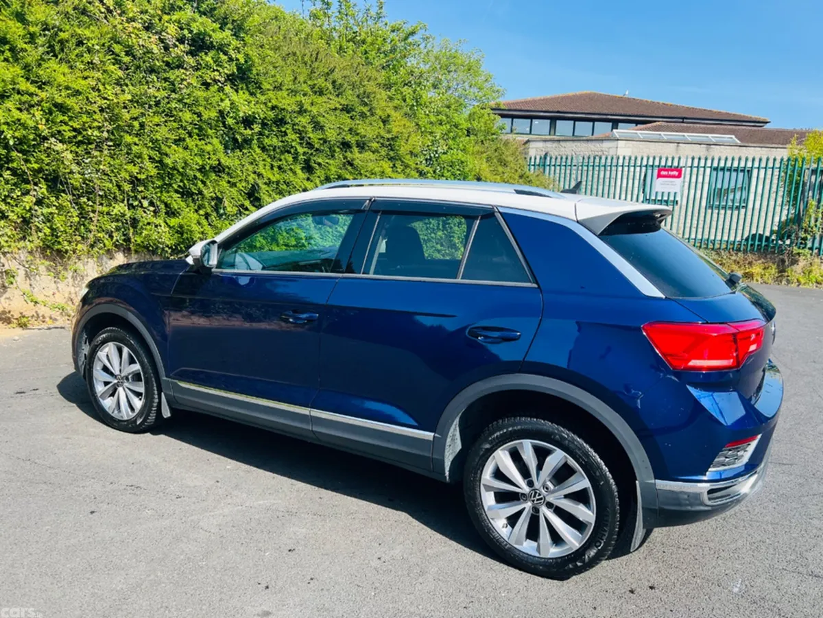 Volkswagen T-Roc SUV, Diesel, 2021, Blue