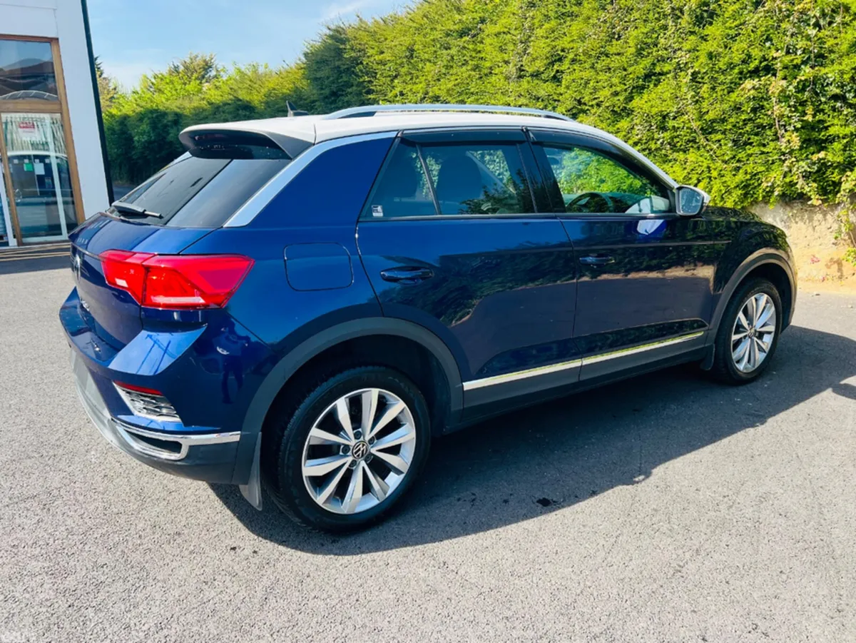 Volkswagen T-Roc SUV, Diesel, 2021, Blue