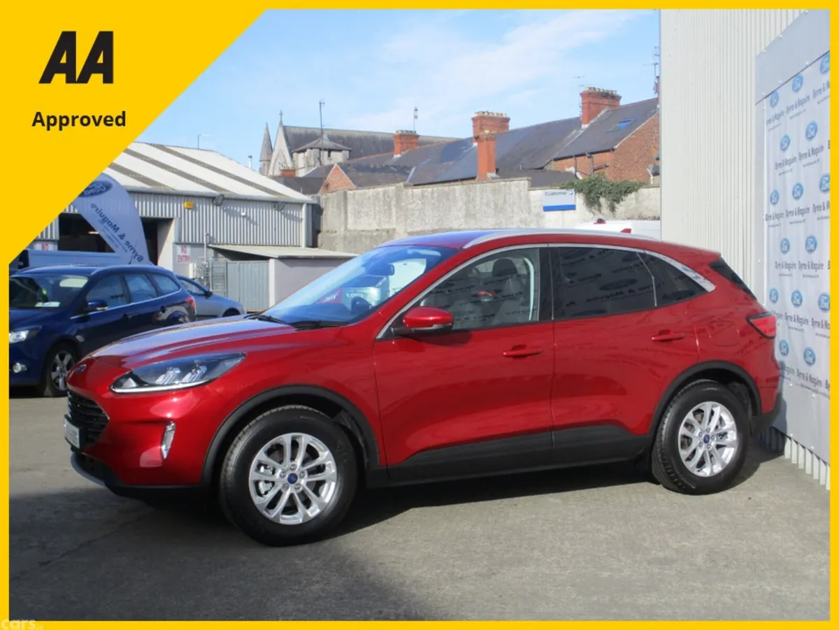 Ford Kuga MPV, Diesel, 2021, Red