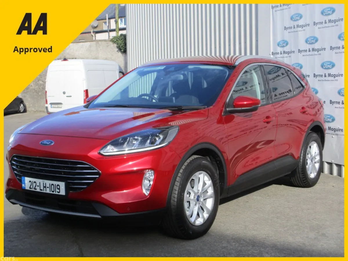 Ford Kuga MPV, Diesel, 2021, Red