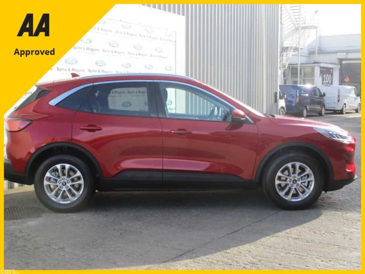 Ford Kuga MPV, Diesel, 2021, Red