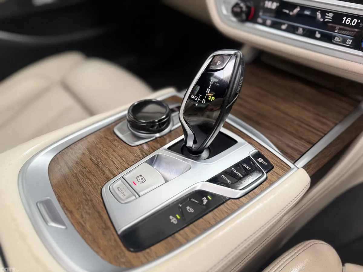 BMW 7-Series Saloon, Diesel, 2017, Grey