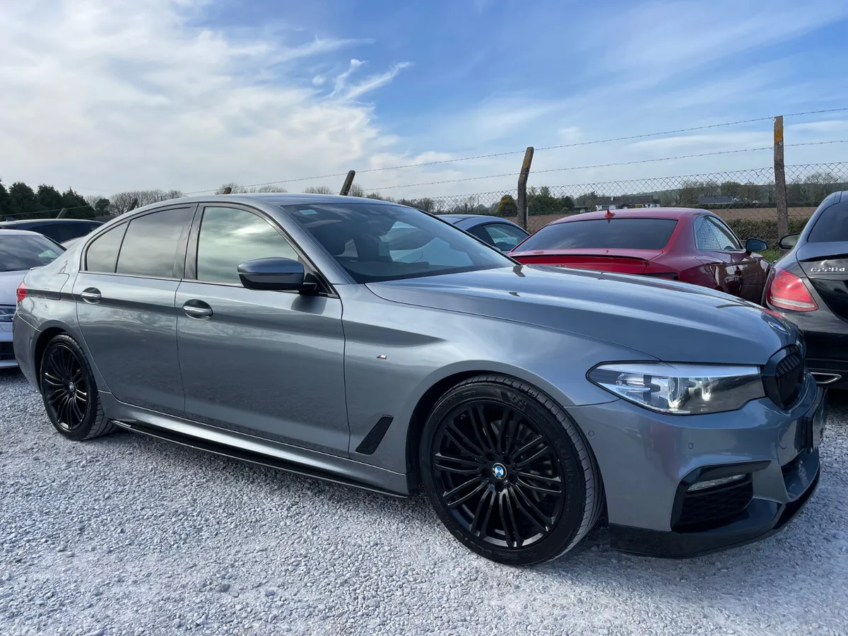 BMW 5-Series Saloon, Diesel, 2018, Blue