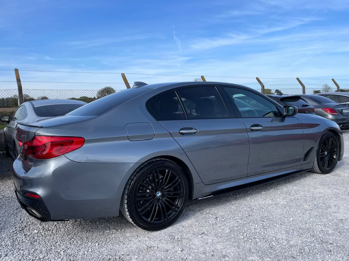 BMW 5-Series Saloon, Diesel, 2018, Blue