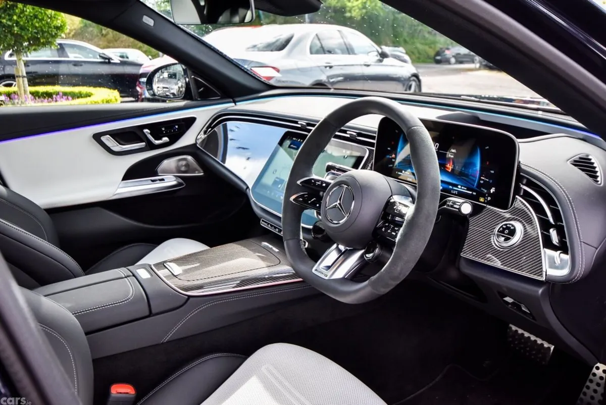 Mercedes-Benz E-Class Saloon, Petrol Plug-in Hybrid, 2026, Blue