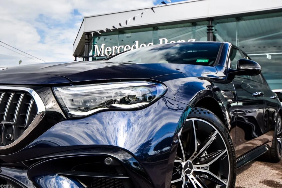 Mercedes-Benz E-Class Saloon, Petrol Plug-in Hybrid, 2026, Blue
