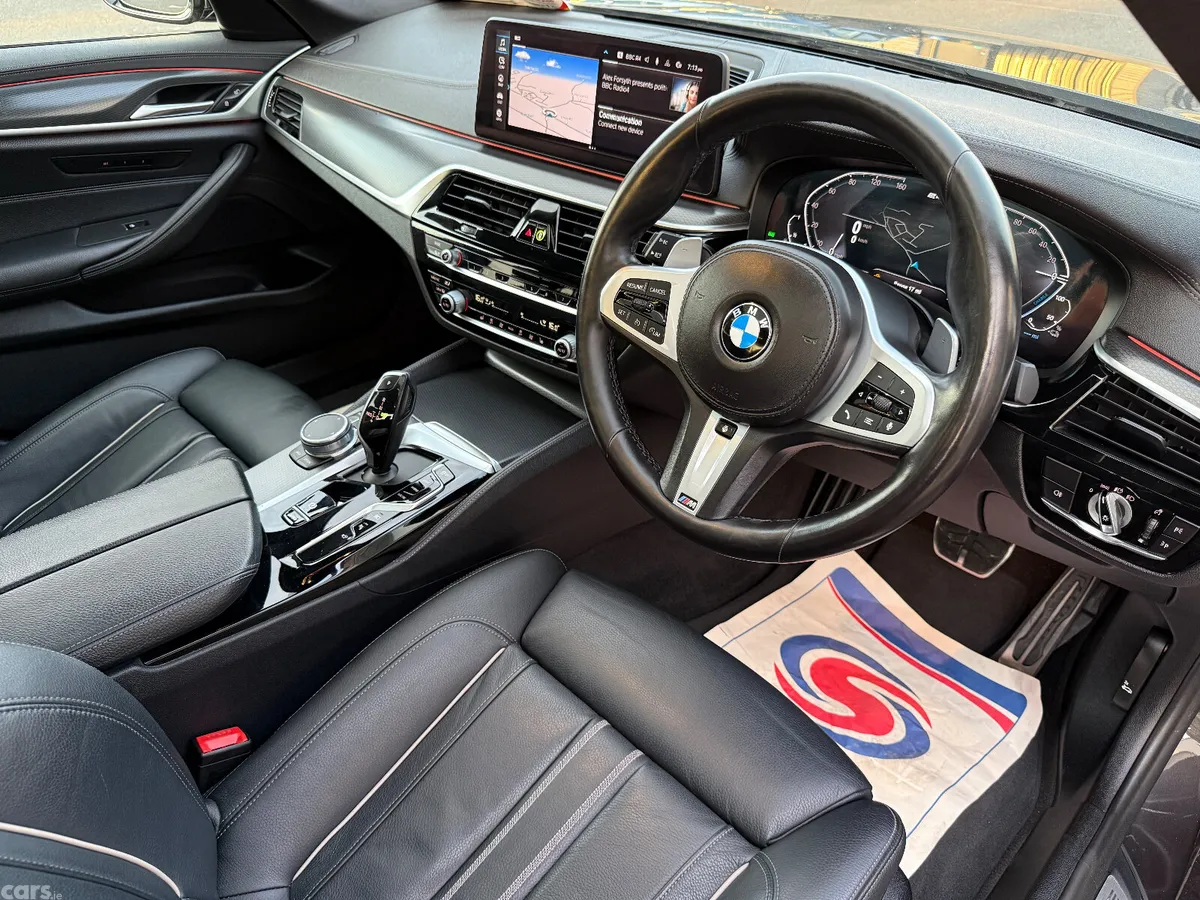BMW 5-Series Saloon, Petrol Plug-in Hybrid, 2021, Grey