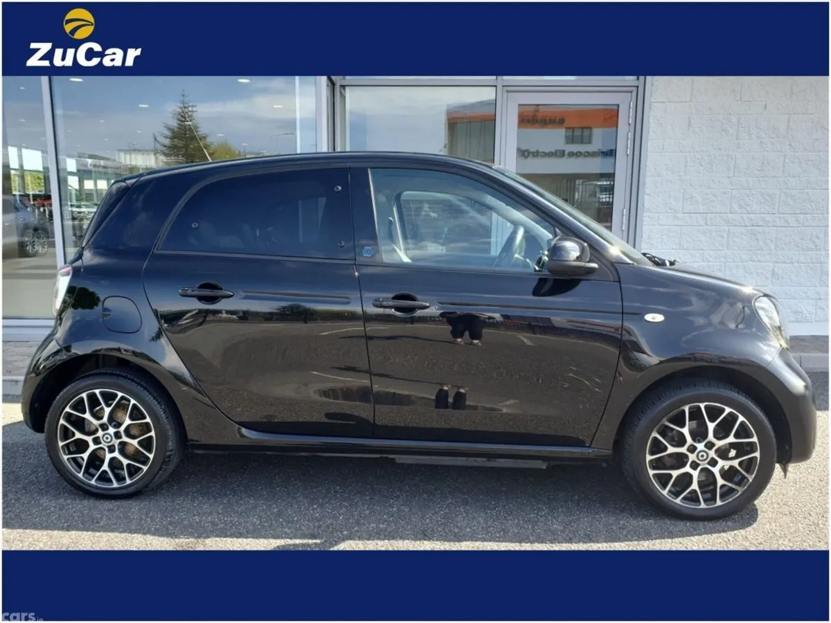 Smart Forfour Hatchback, Electric, 2022, Black