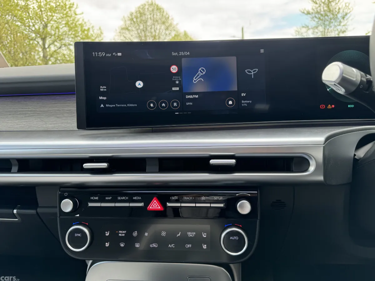 Hyundai IONIQ 9 MPV, Electric, 2026, Green