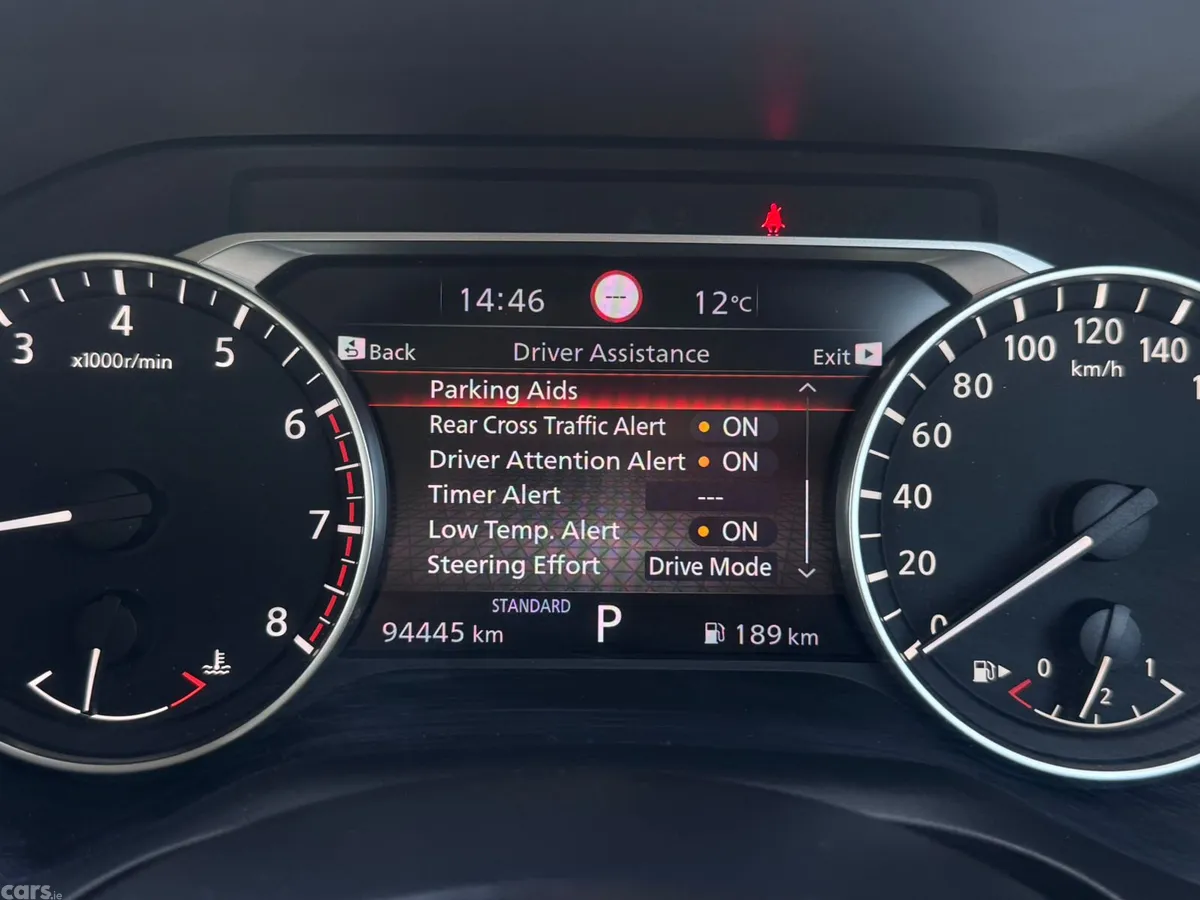 Nissan Qashqai MPV, Petrol, 2022, Black