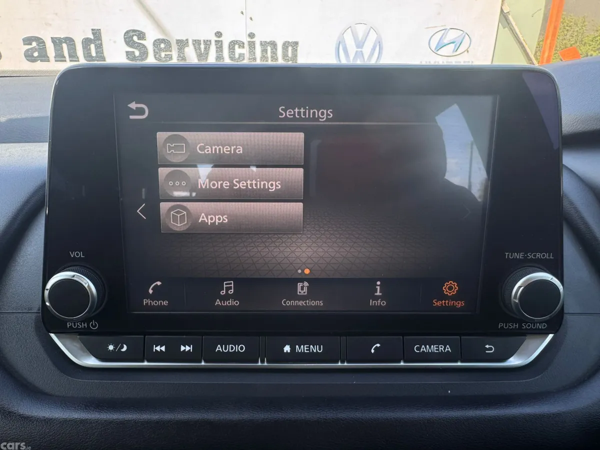 Nissan Qashqai MPV, Petrol, 2022, Black