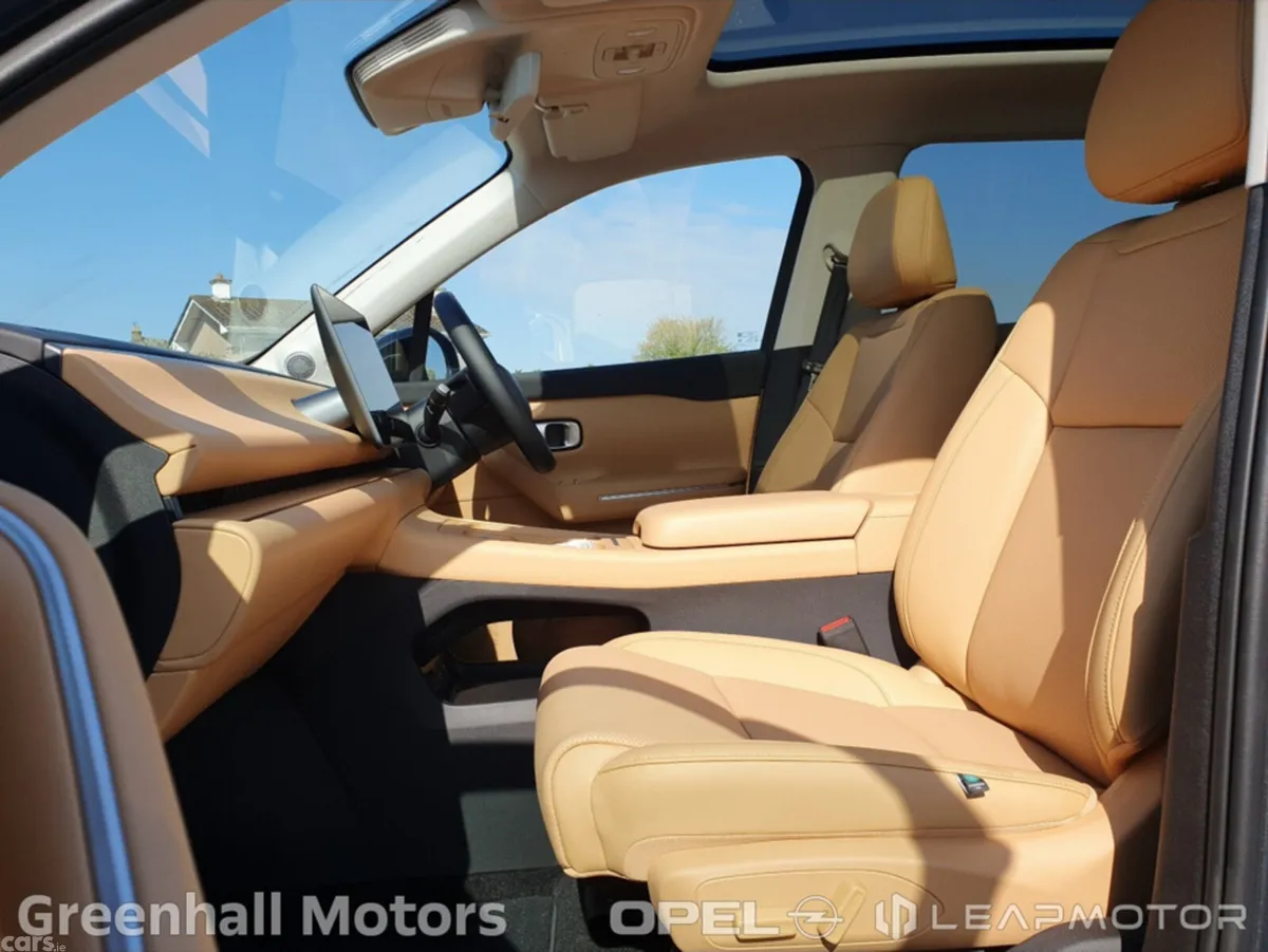 Leapmotor C10 SUV, Electric, 2027, Grey