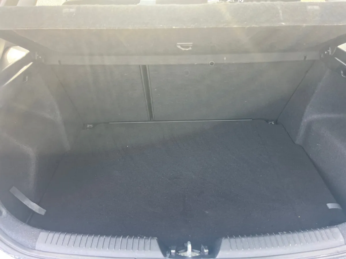 Kia Ceed Hatchback, Diesel, 2015, White