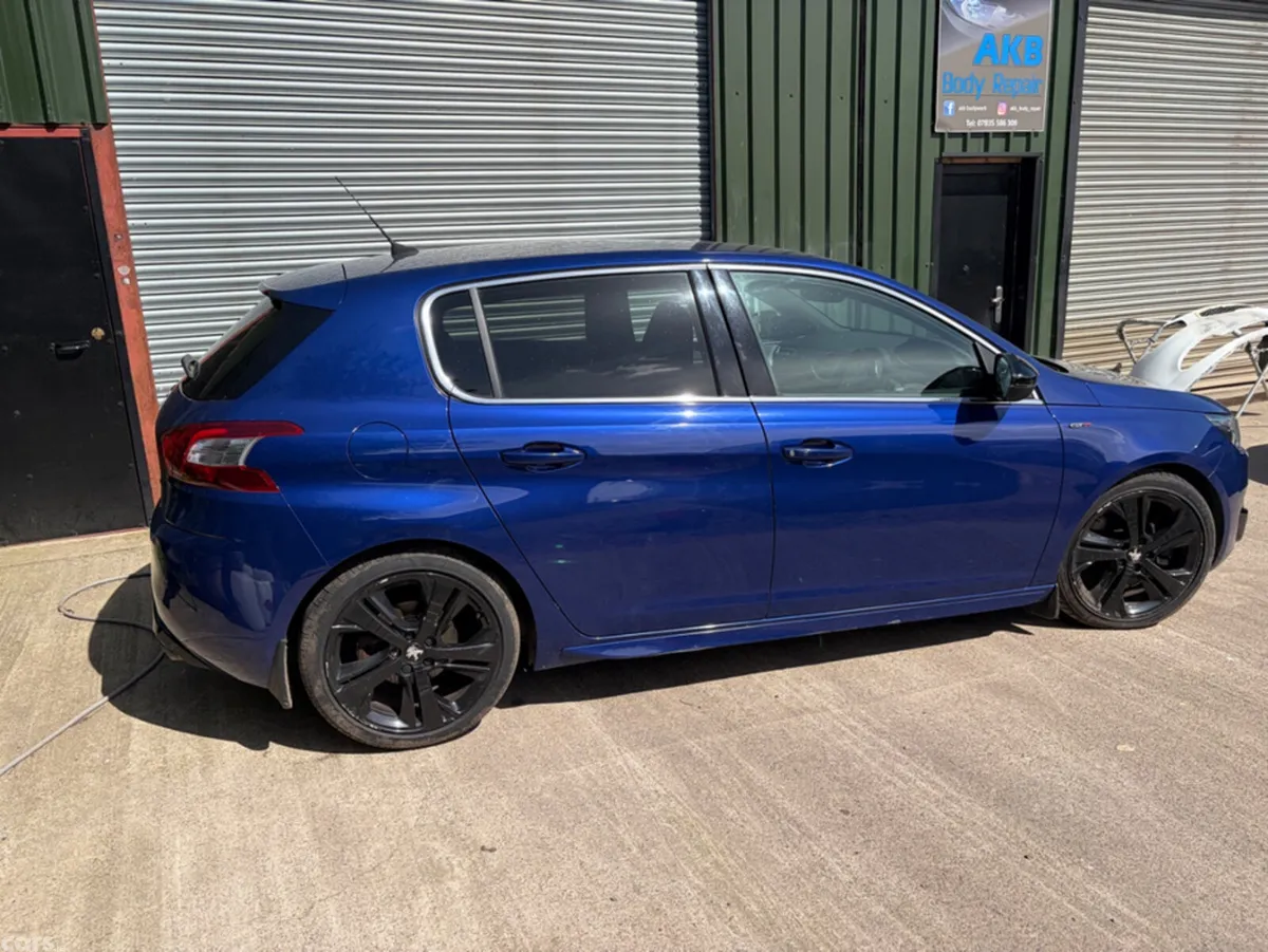 Peugeot 308 Hatchback, Diesel, 2017, Blue